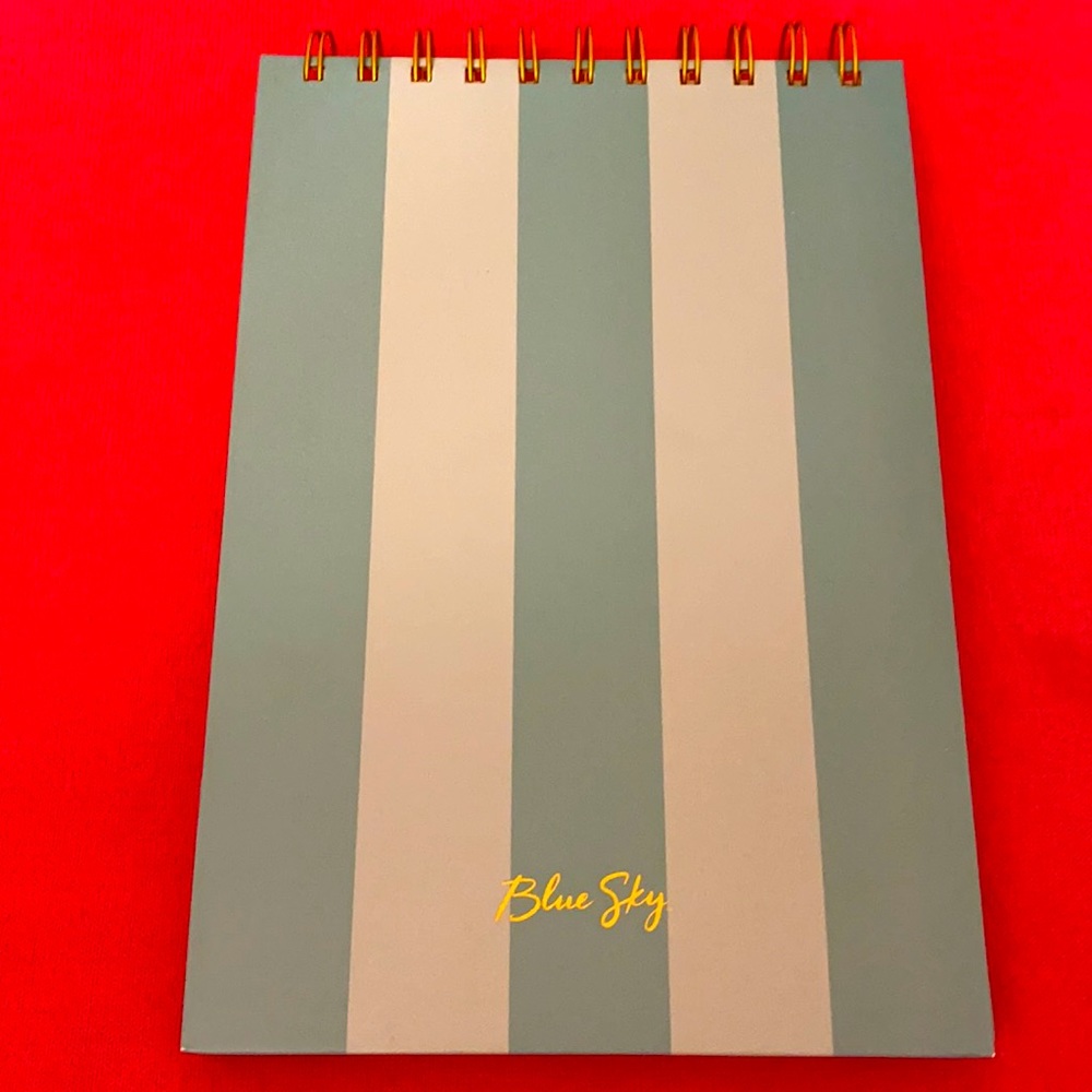 🆕 Blue Sky Notebook - Picture 10 of 10